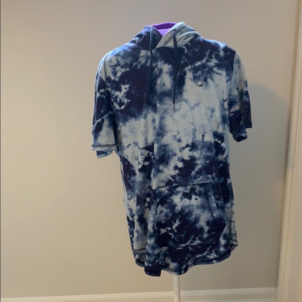 Hollister t-shirt with attached hood.